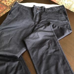 UNIQLO COTTON DRESS PANT CHINOS IN NAVY BLUE